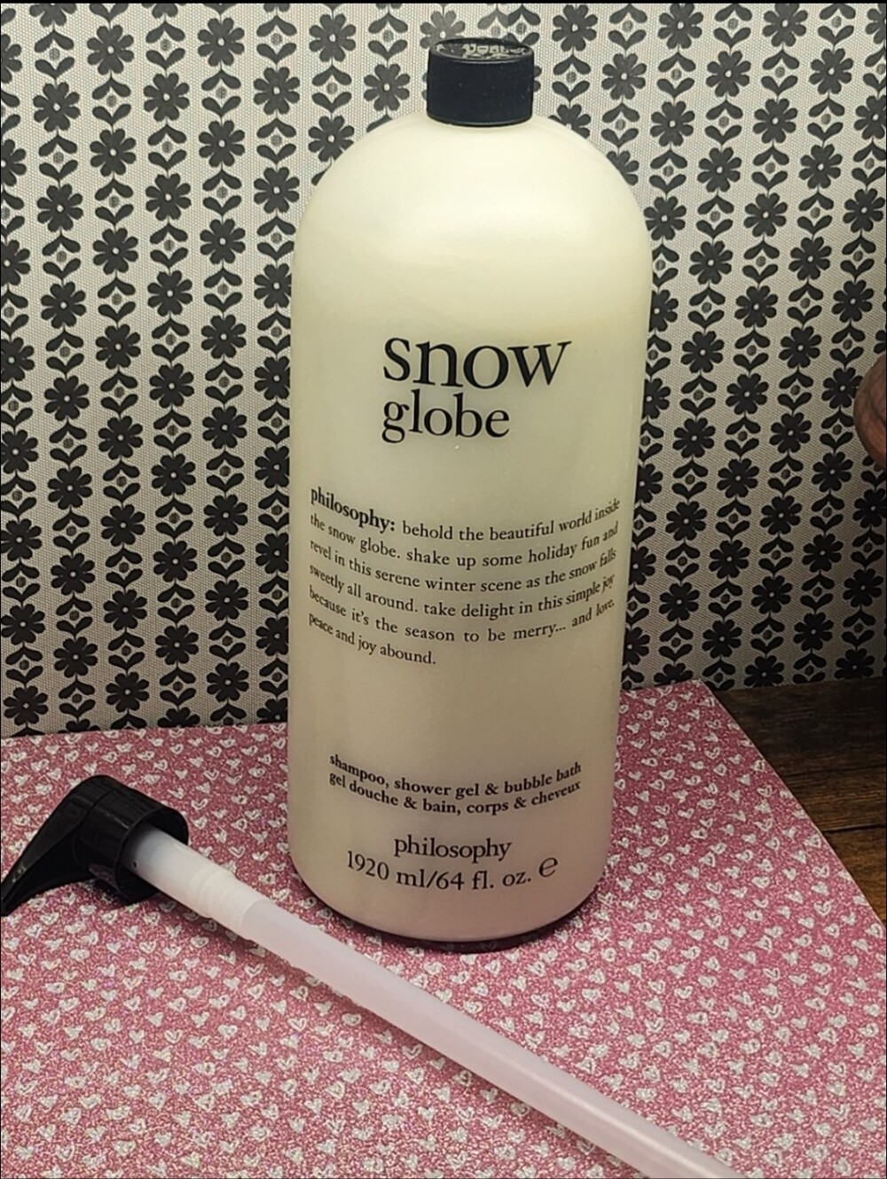 Philosophy- Snowglobe- Shampoo/Shower Gel/Bubble Bath- 64oz -New w/ Pump Sealed